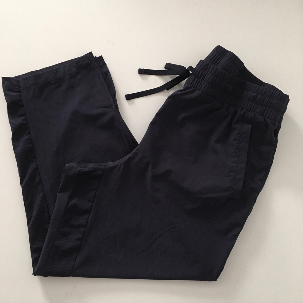 T by Talbots Navy Pull On Cropped Pants Size LARGE 4 Pockets Wide Elastic Waist